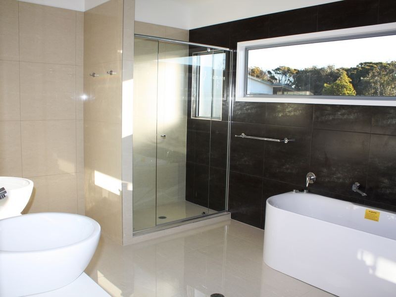 8 Dicky Beach Close, Dicky Beach QLD 4551