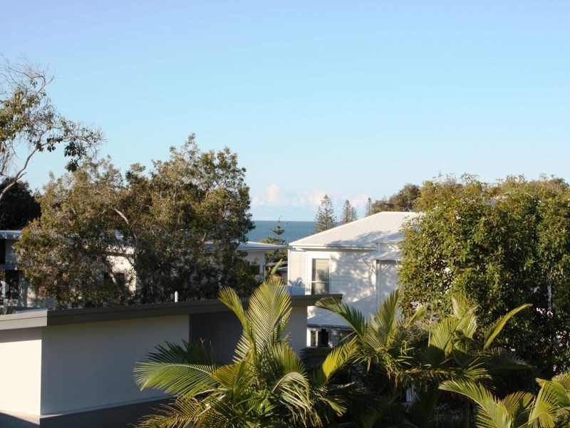 8 Dicky Beach Close, Dicky Beach QLD 4551