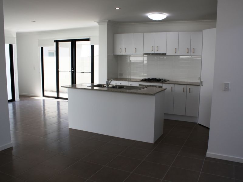 7 Macleay Lane (Entry via St Cla, Maroochydore QLD 4558