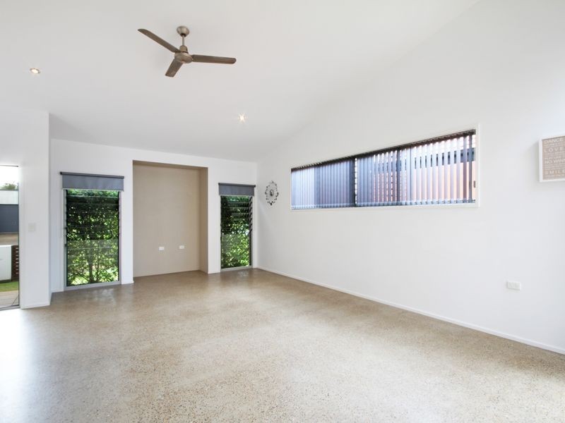 6 Bimini Street, Kawana Island QLD 4575