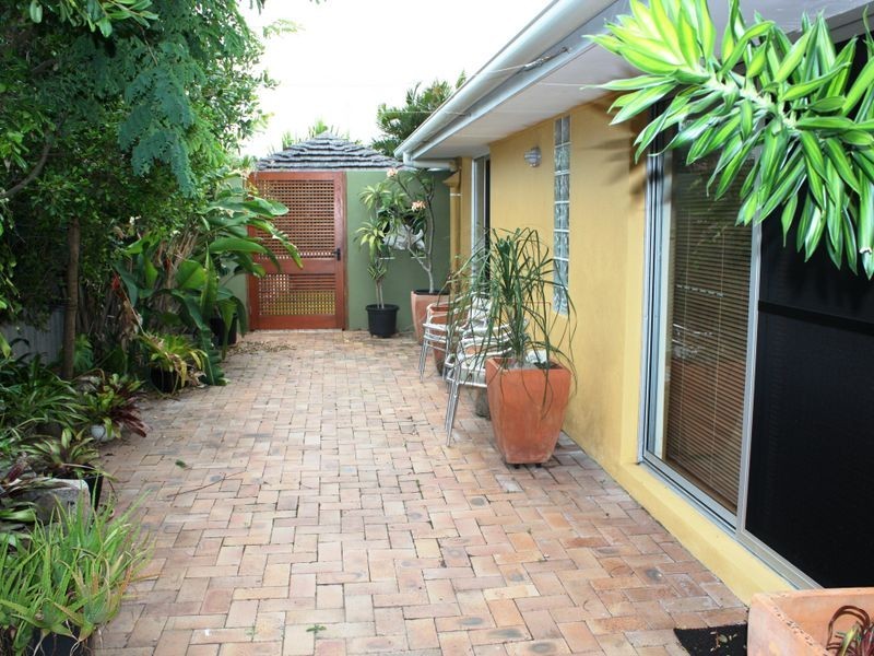 9 Curbarra Street, Buddina QLD 4575