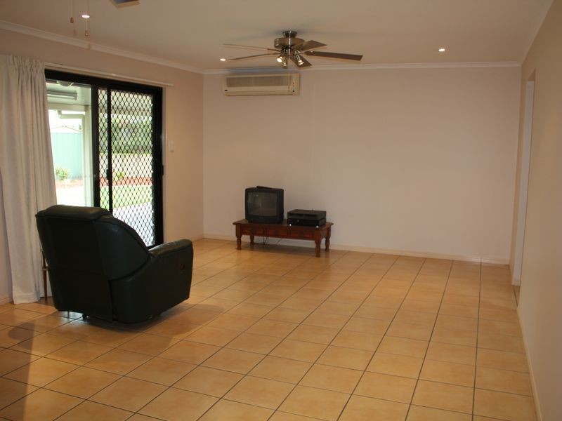 1 Springs Drive, Little Mountain QLD 4551