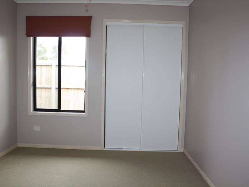 1 Springs Drive, Little Mountain QLD 4551