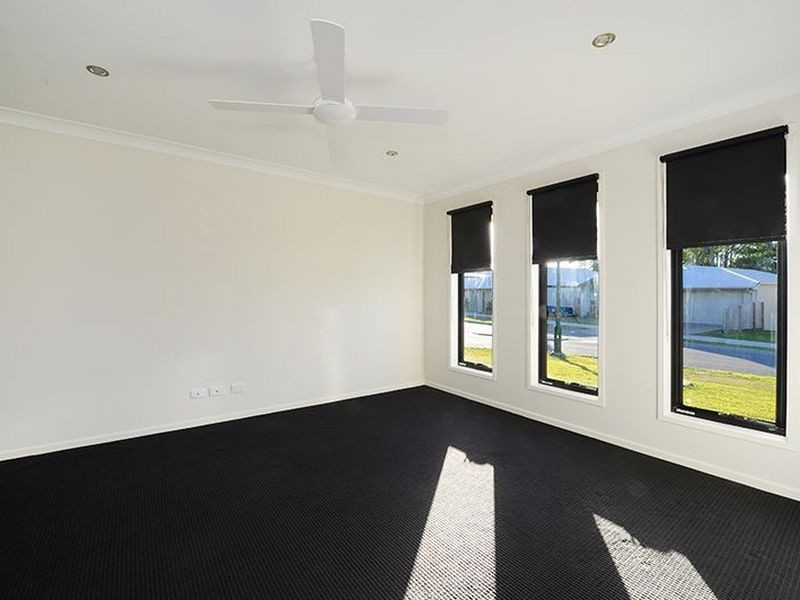 15 Forestview Way, Little Mountain QLD 4551