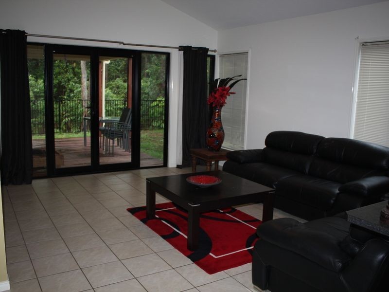 14 Pinehurst St, Currimundi QLD 4551