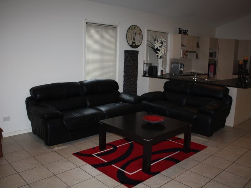 14 Pinehurst St, Currimundi QLD 4551