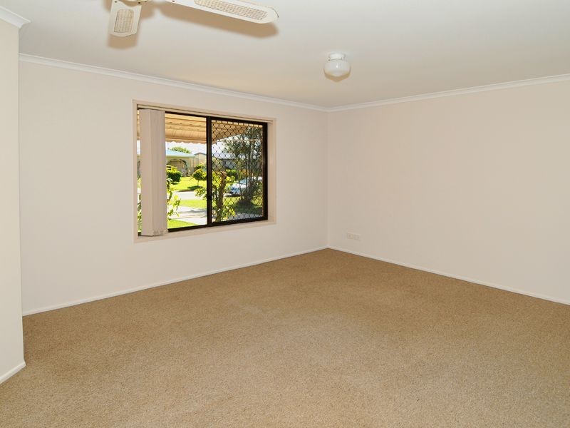 47 Lapoinya Cr, Warana QLD 4575