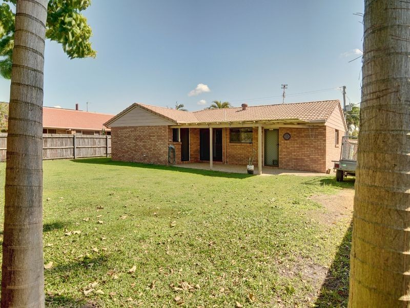 47 Lapoinya Cr, Warana QLD 4575