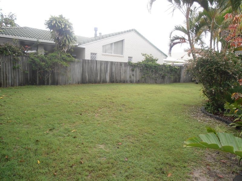 12 Beachcomber Court, Bokarina QLD 4575