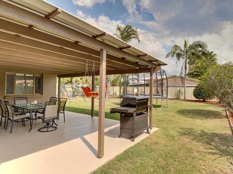 6 Corella Drive, Parrearra QLD 4575
