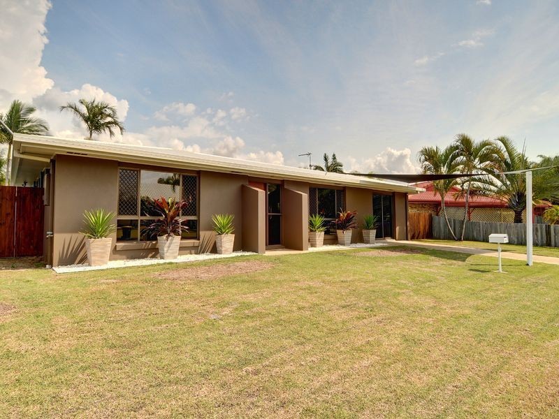 6 Corella Drive, Parrearra QLD 4575
