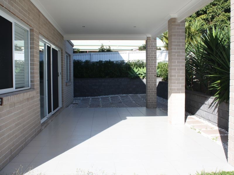 2a Little Lane, Little Mountain QLD 4551