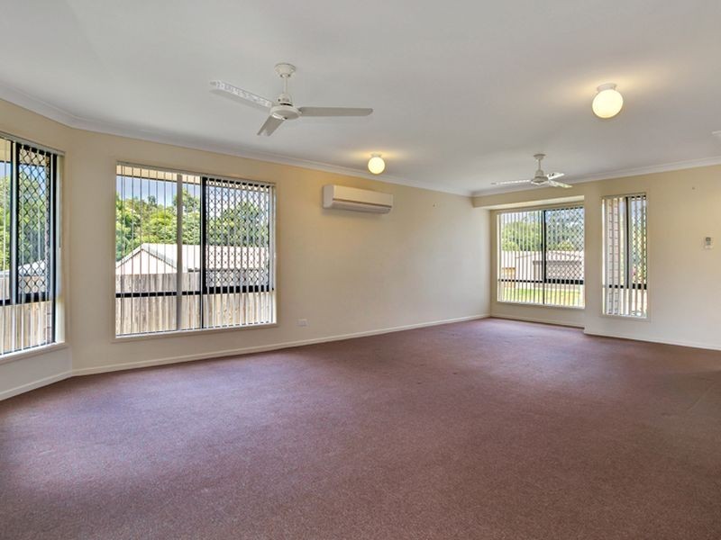 4 Rainbow Court, Glass House Mountains QLD 4518