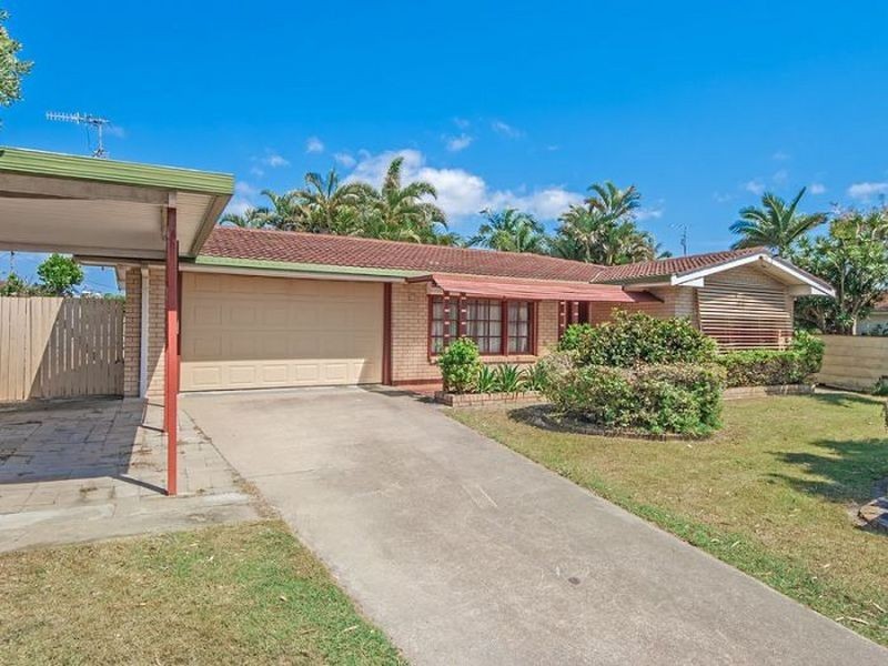 40 Lowanna way, Buddina QLD 4575