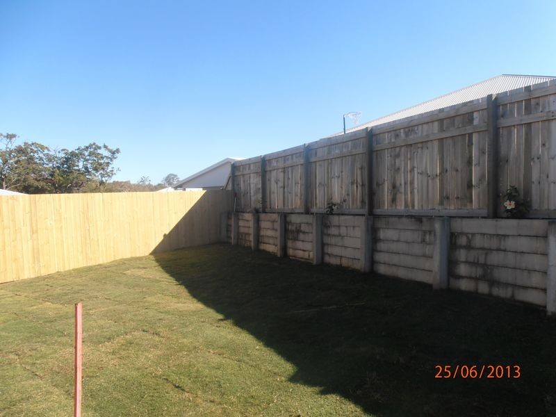 26 Sandstone  way, Little Mountain QLD 4551