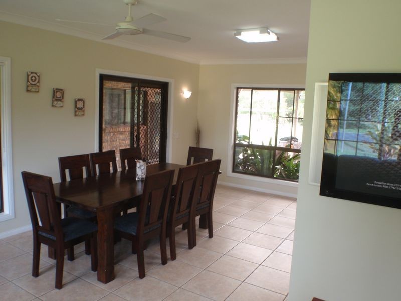 32 Mooloolah Meadows Drive, Mooloolah Valley QLD 4553