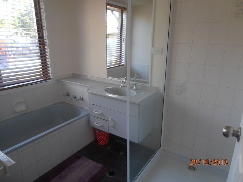 43 King Road, Mooloolah Valley QLD 4553