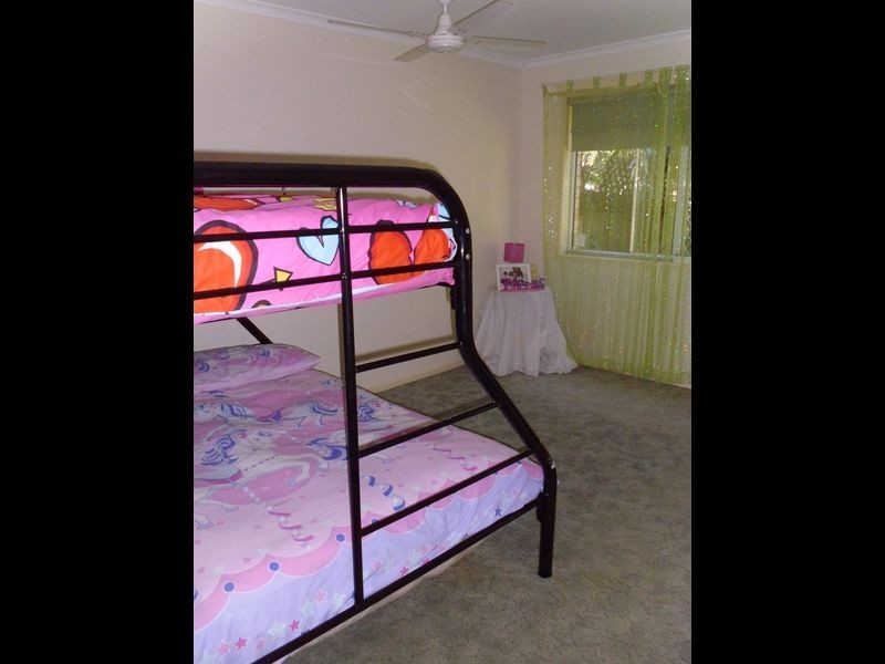 2 Diver Place, Aroona QLD 4551