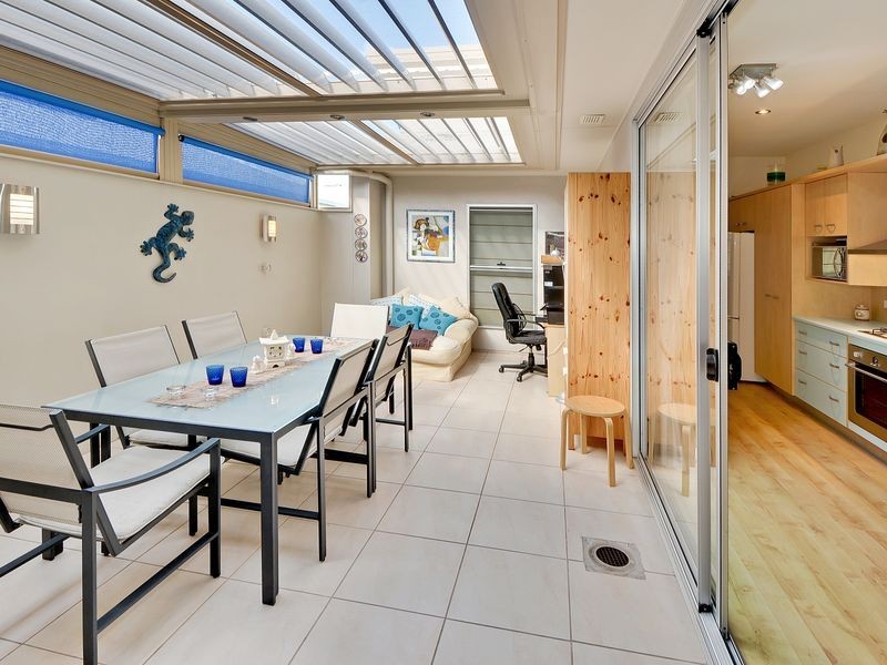 5/2 Grand Parade, Parrearra QLD 4575