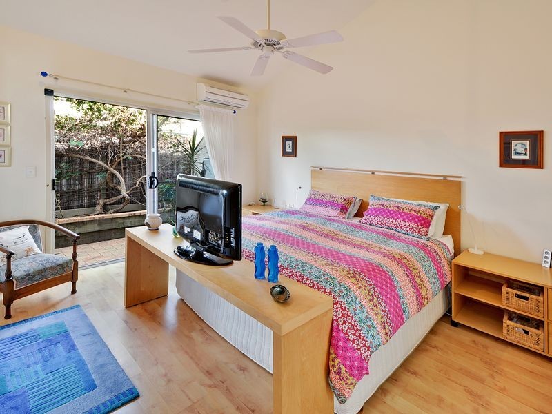 5/2 Grand Parade, Parrearra QLD 4575