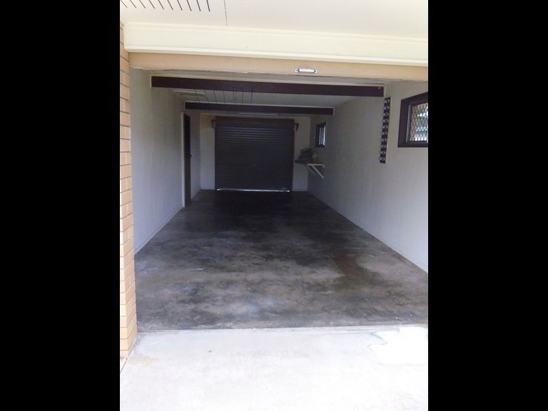 4 Montgomery Place, Golden Beach QLD 4551