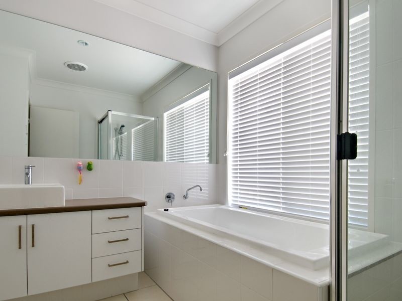 6 Torrens Court, Caloundra West QLD 4551