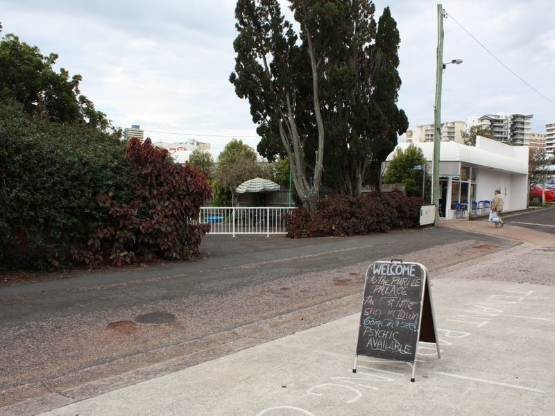 10 Ormuz Avenue, Caloundra QLD 4551