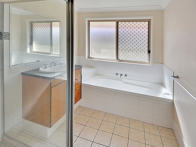 32 Lang Street, Pelican Waters QLD 4551