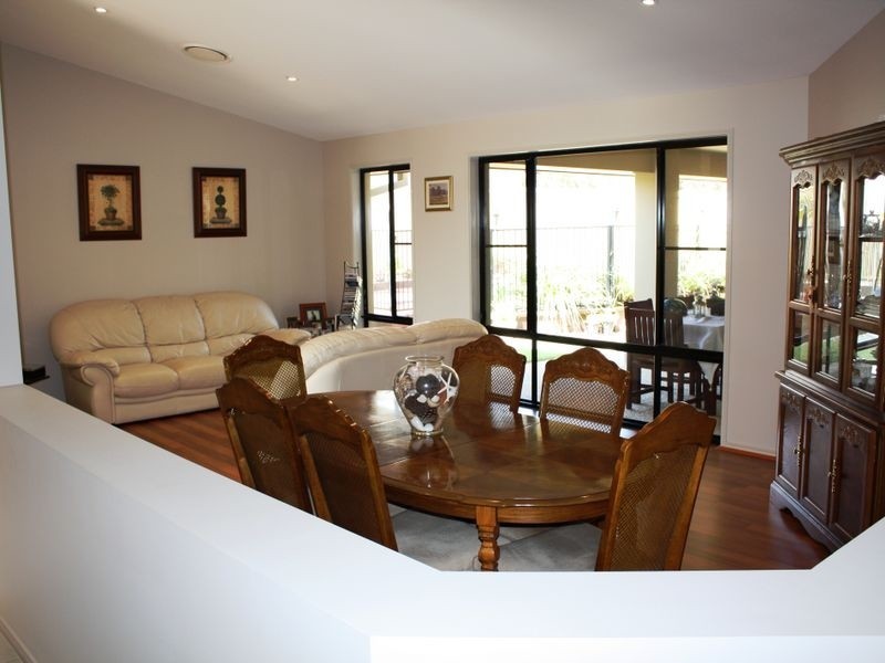 40 Huntley Place, Caloundra QLD 4551