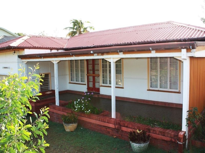 21 Ngungun Street, Dicky Beach QLD 4551