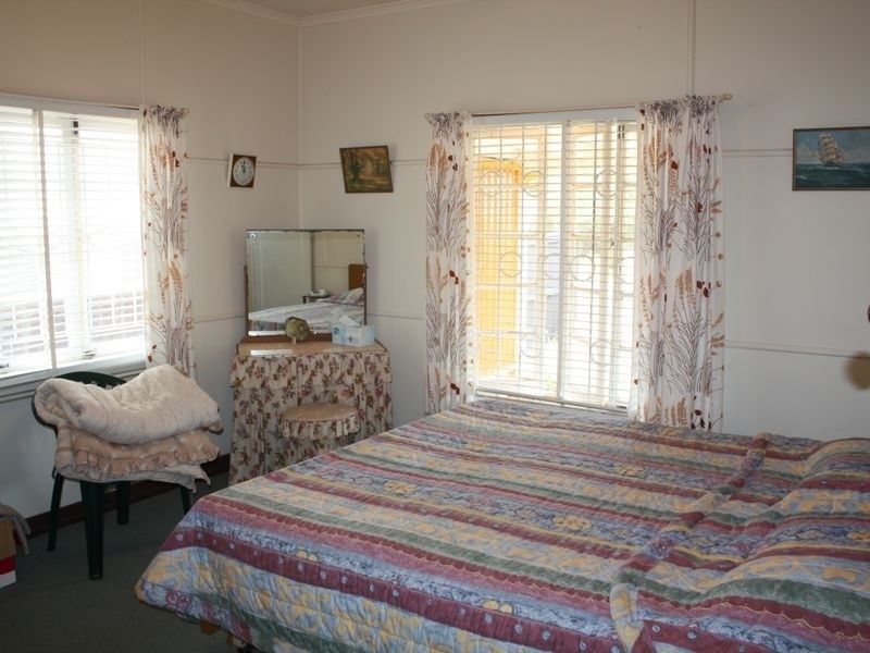 21 Ngungun Street, Dicky Beach QLD 4551