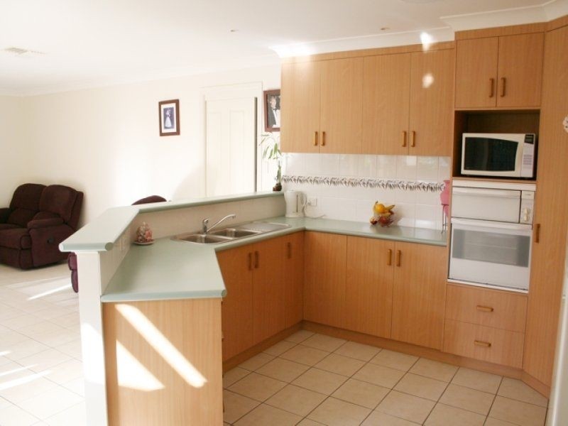 12 Castlereagh Avenue, Dubbo NSW 2830