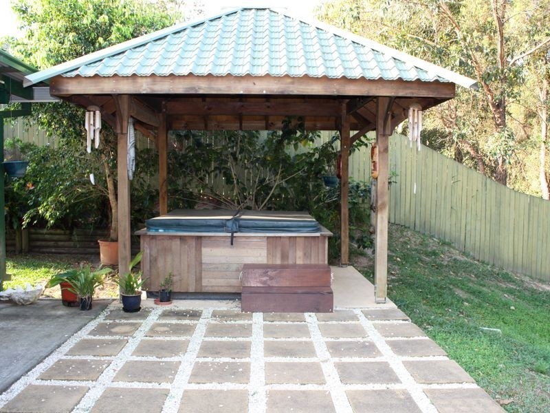 Little Mountain QLD 4551