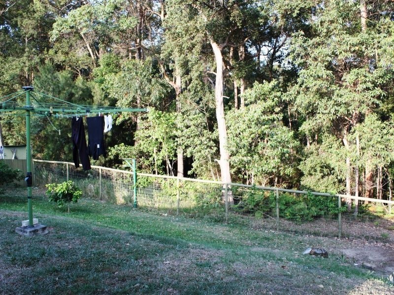 Little Mountain QLD 4551