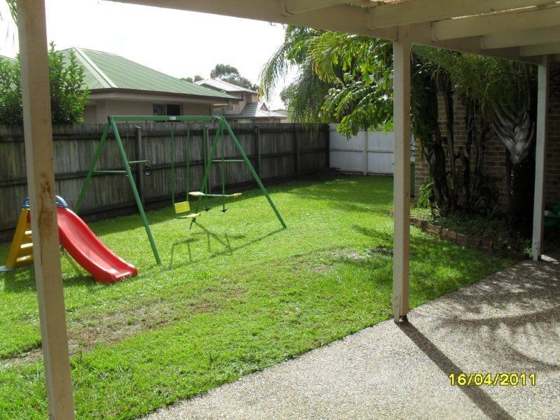 8 Edwardson Drive, Pelican Waters QLD 4551