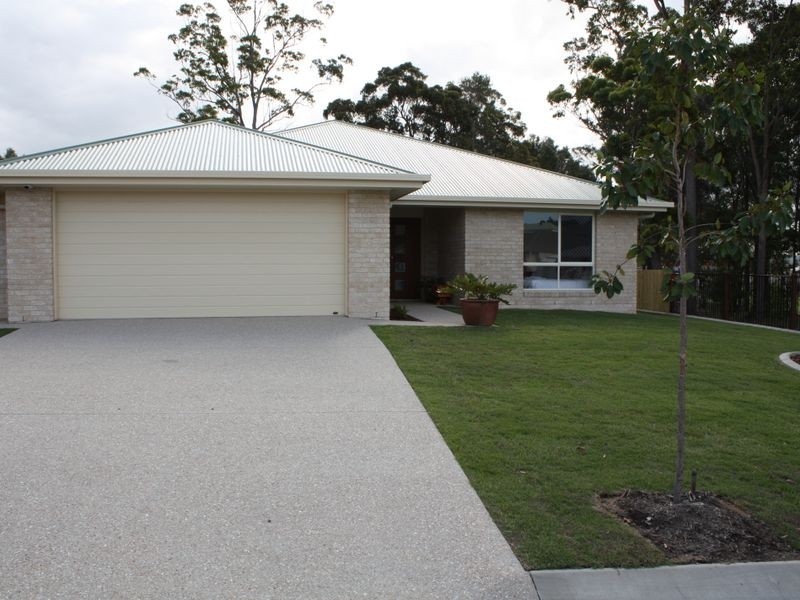 32 High Park Crescent, Little Mountain QLD 4551