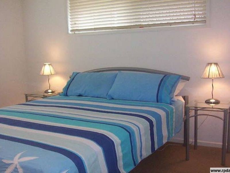 2 Sutherland Street, Dicky Beach QLD 4551