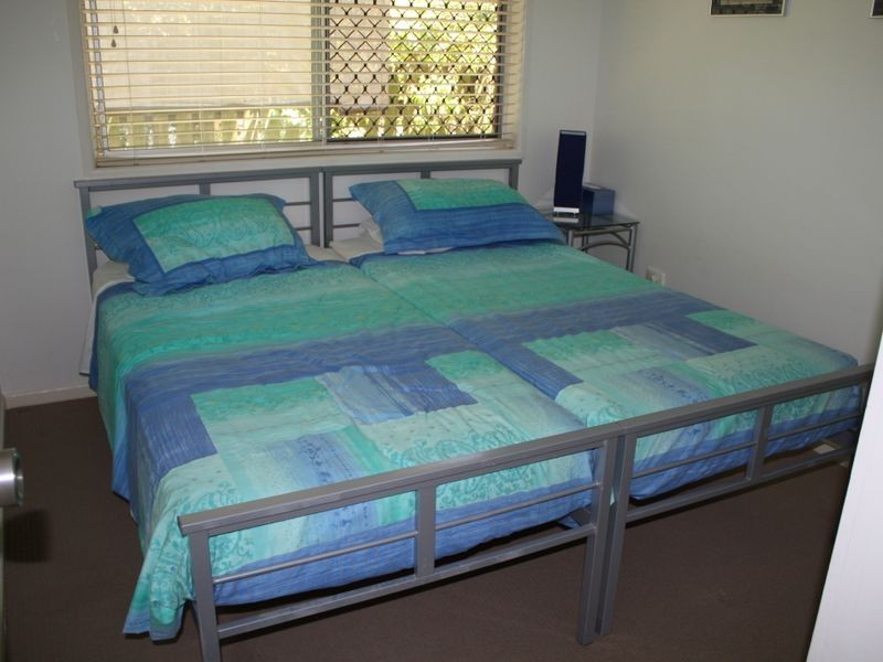 2 Sutherland Street, Dicky Beach QLD 4551
