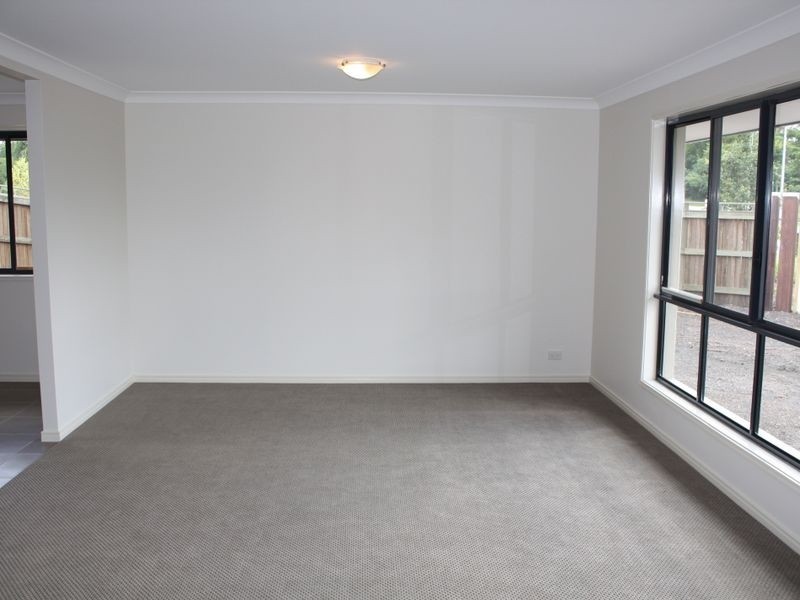 4 Woodgrove Boulevard, Beerwah QLD 4519