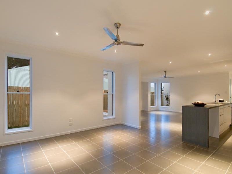 34 High Park Crescent, Little Mountain QLD 4551