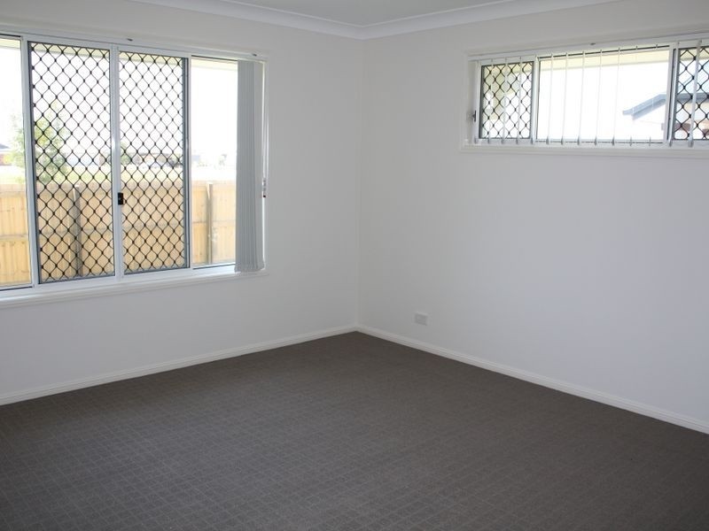 25 Howitt Street, Little Mountain QLD 4551