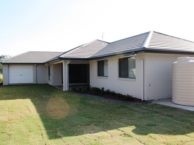 23 Silvereye Circuit, Beerwah QLD 4519