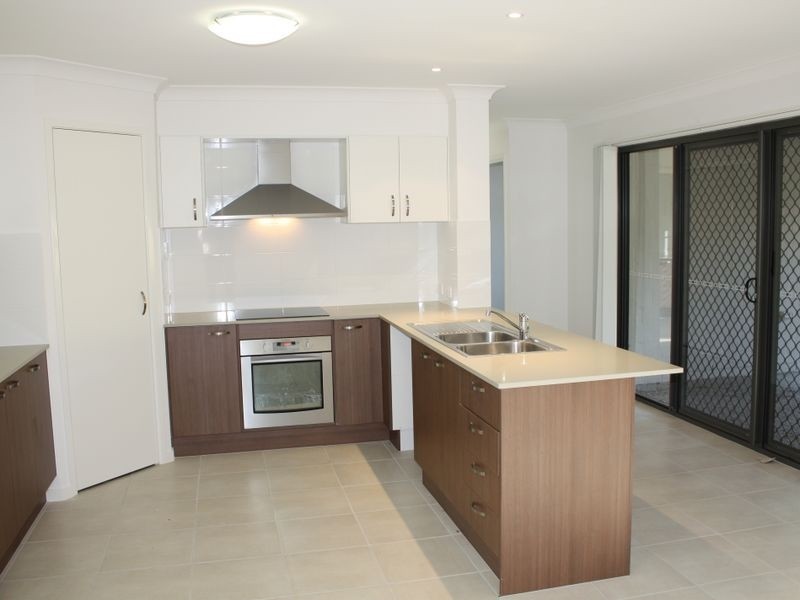 23 Silvereye Circuit, Beerwah QLD 4519