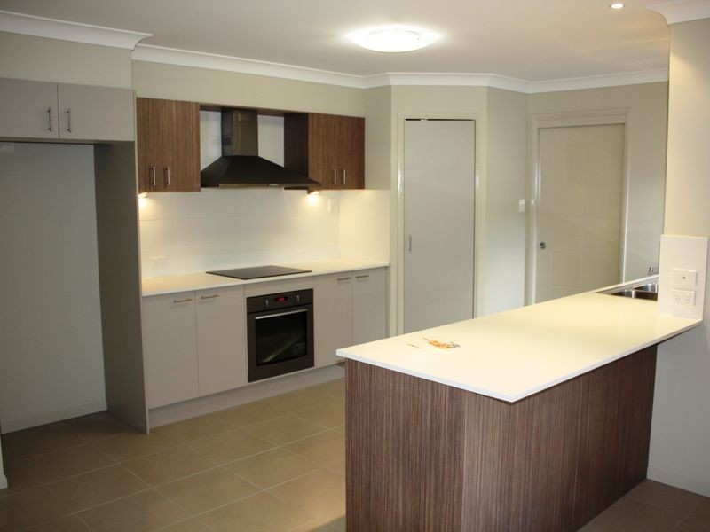 10 Silvereye Circuit, Beerwah QLD 4519