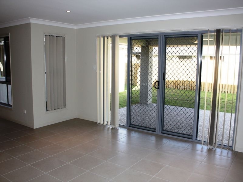 10 Silvereye Circuit, Beerwah QLD 4519