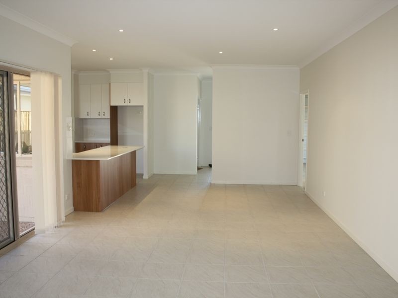 8 Cordyline Court, Caloundra QLD 4551