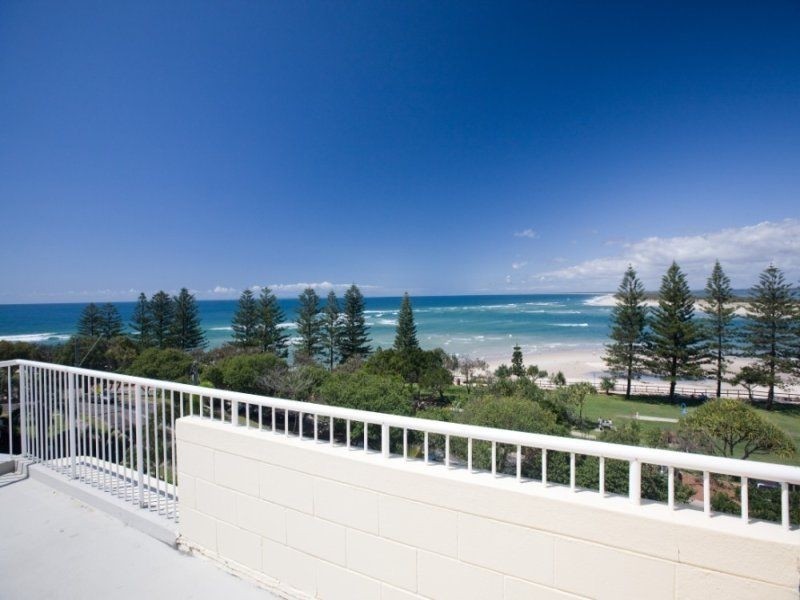 6/12 Bulcock Beach Esplanade, Caloundra QLD 4551