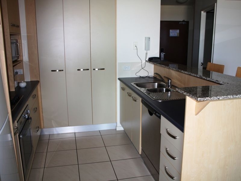 415/36 Browning Blvd, Battery Hill QLD 4551