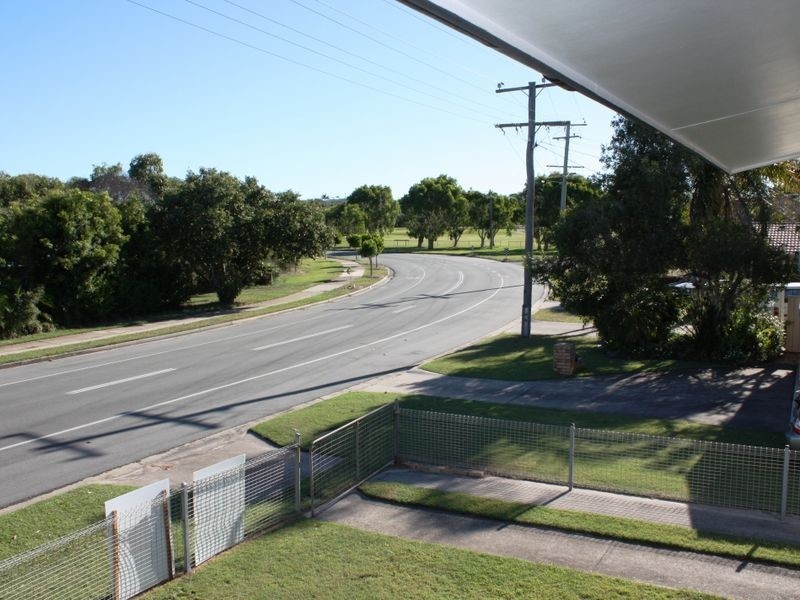 33 Currimundi Road, Currimundi QLD 4551
