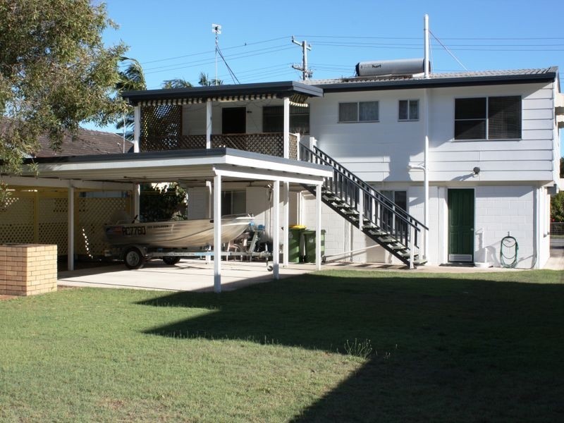 33 Currimundi Road, Currimundi QLD 4551
